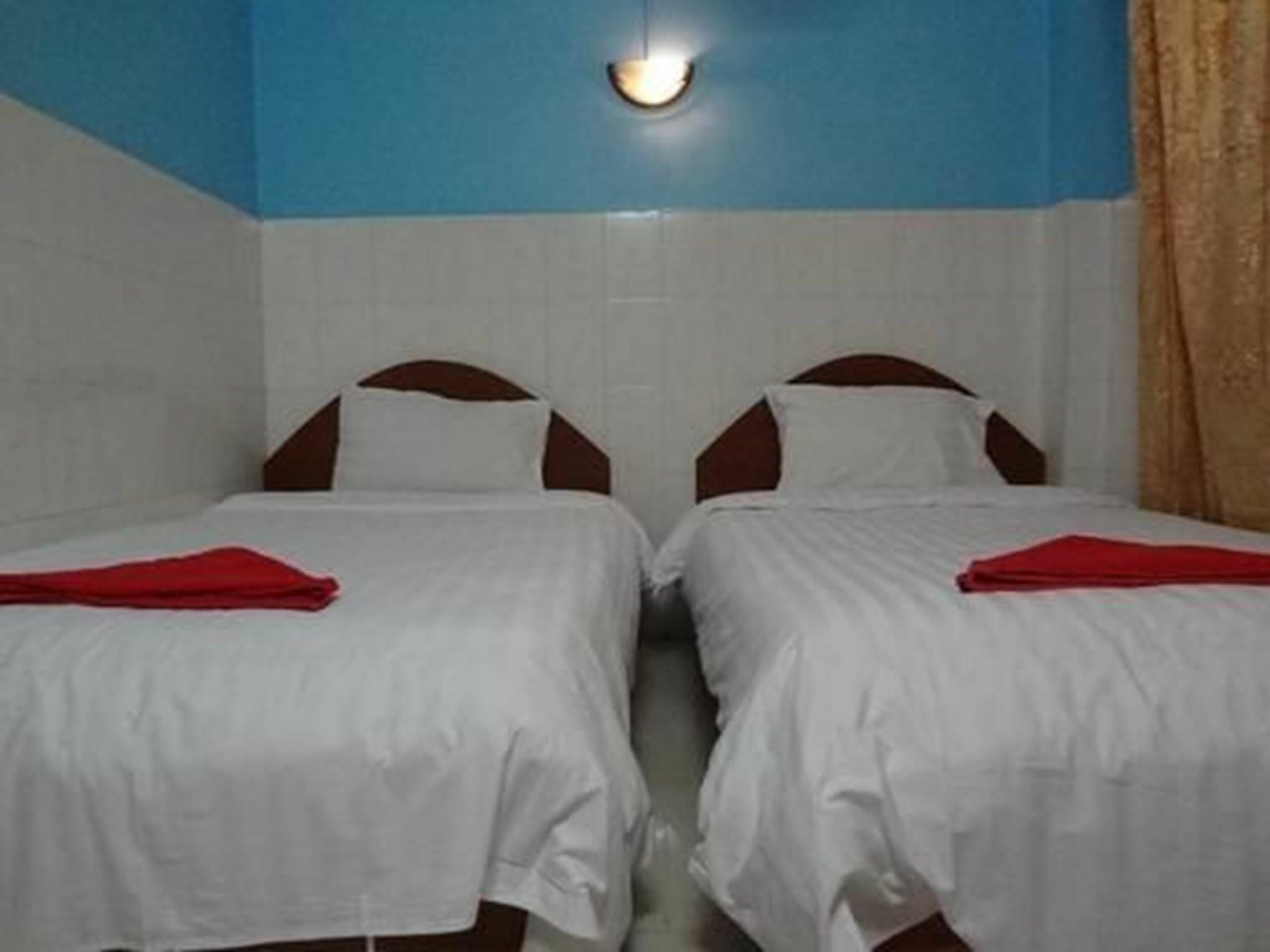 Capitol 3 Guesthouse 金边 外观 照片